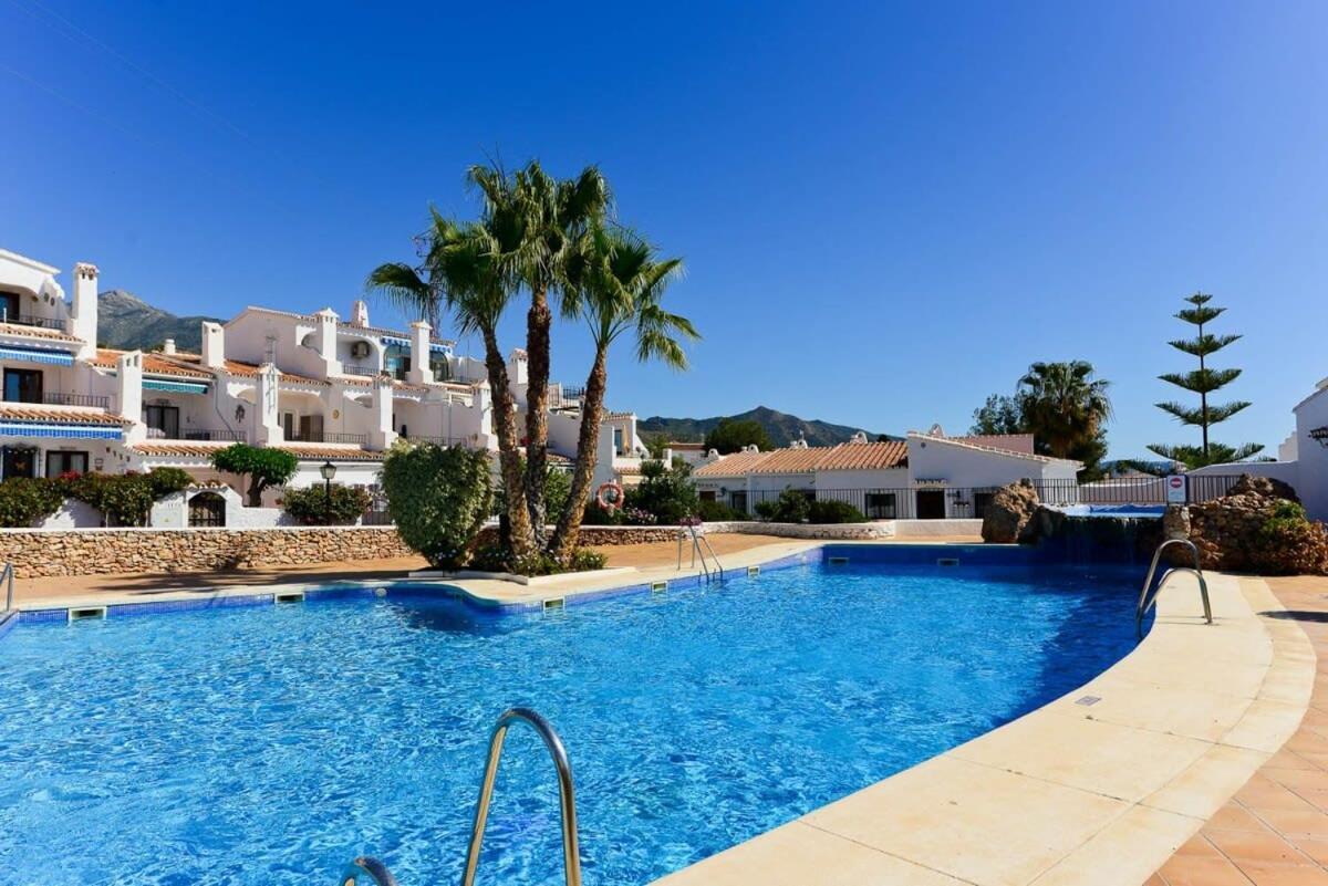 Capistrano Pueblo Apartment Nerja Luaran gambar